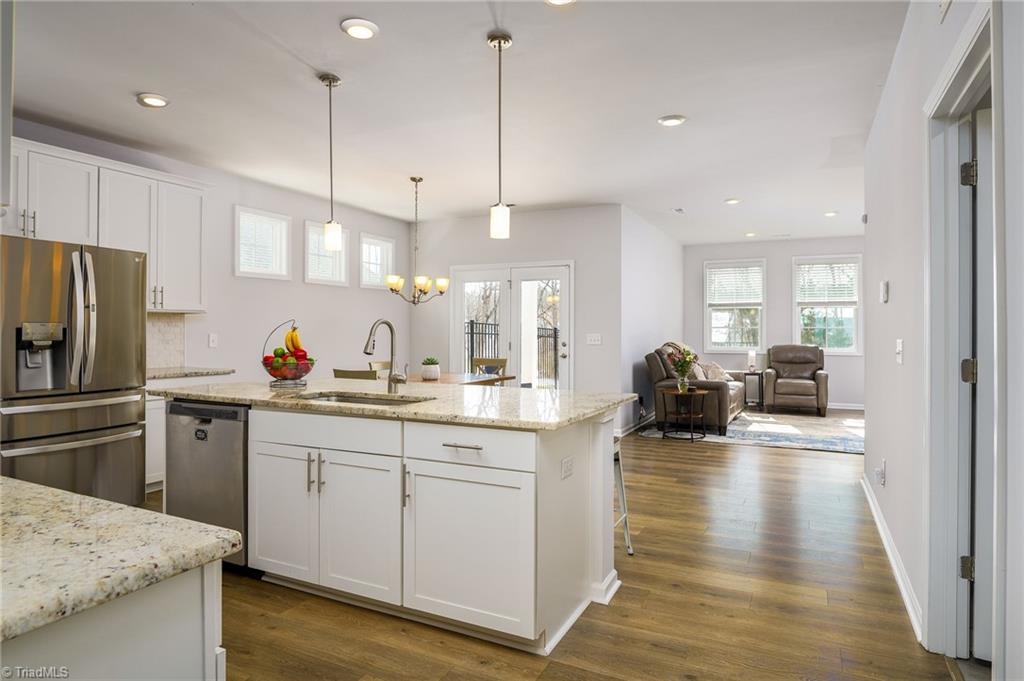 4258 Limestone Court Clemmons, NC 27012 - Photo 8 of 32