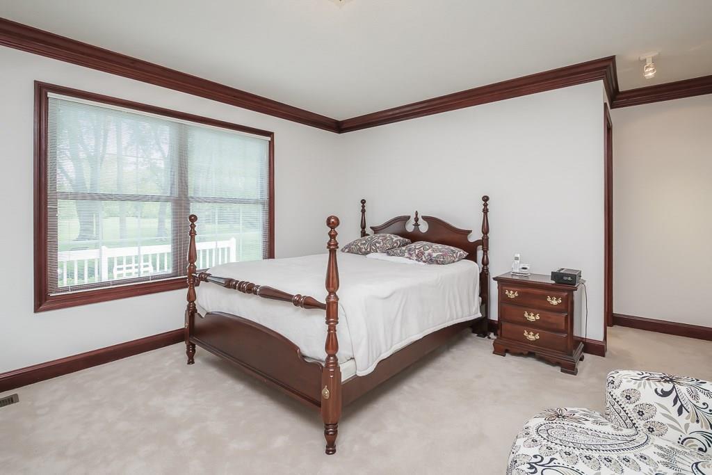 1310 Kingsgate Road Springfield, OH 45503 - Photo 26 of 65