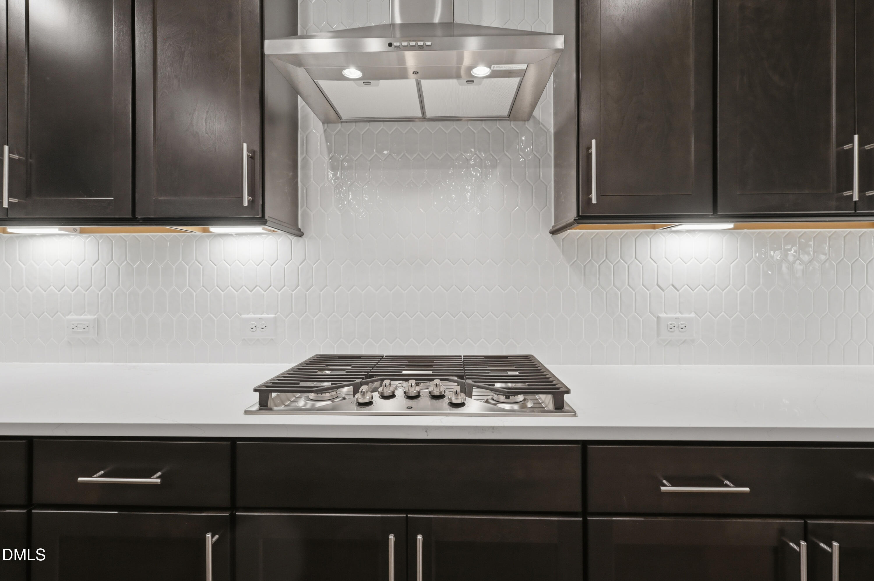 329 Calvander Lane Apex, NC 27539 - Photo 14 of 43 SUN_CarolinaSprings_Pic_329CalvanderLn_1