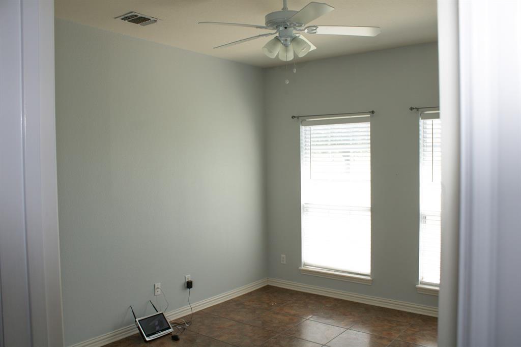 611 Gladness, Unit A Rhome, TX 76078 - Photo 24 of 40