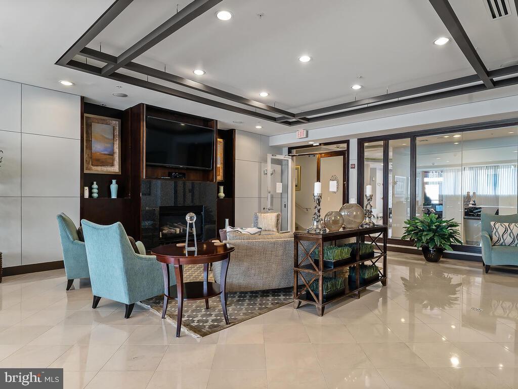 12001 Market Street, Unit 172 Reston, VA 20190 - Photo 29 of 39 Common area