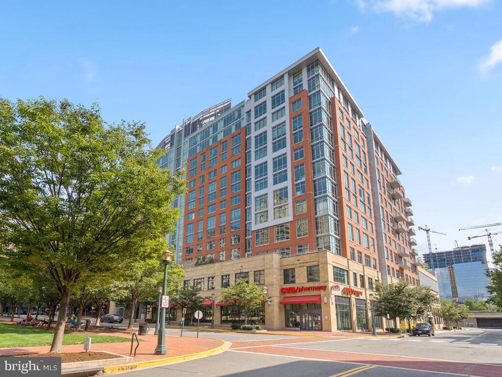 12001 Market Street, Unit 172 Reston, VA 20190 - Photo 33 of 39 C VS right across the street!