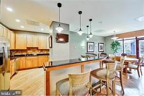 $3,300 | 1220 North Fillmore Street, Unit 710, Arlington, VA 22201