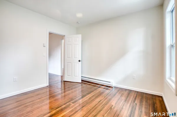 $1,400 | 49-51 Kibbe Street, Unit 101, Hartford, CT 06106