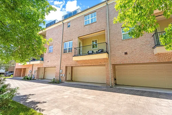 $5,250 | 30 History Row, The Woodlands, TX 77380