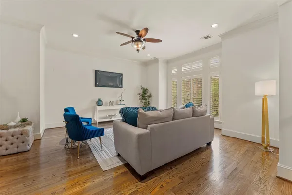 $5,250 | 30 History Row, The Woodlands, TX 77380