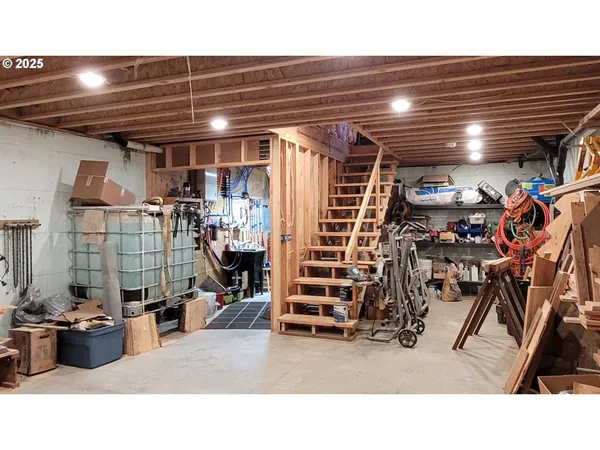$349,000 | 50627 Allen Street, Halfway, OR 97834