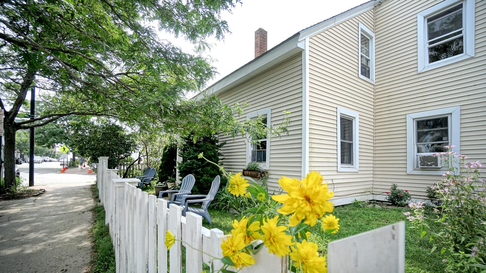 81-83 Congress Street Portland, ME 04101 - Photo 27 of 38 26-summer exterior corner