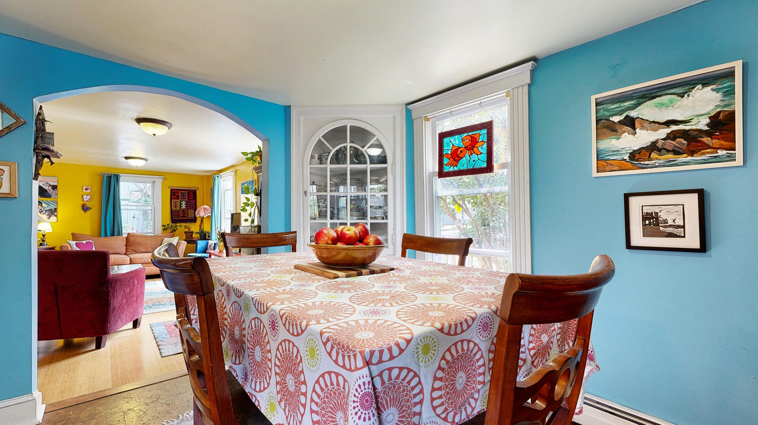 81-83 Congress Street Portland, ME 04101 - Photo 9 of 38 8-81 dining