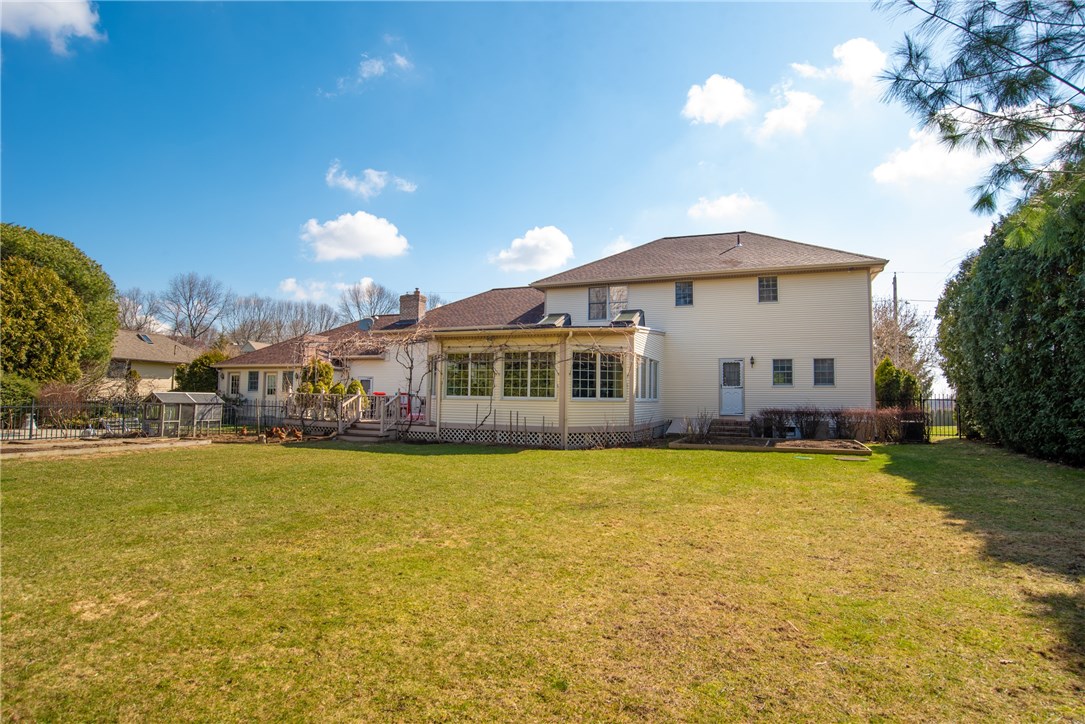 34 Phenix Ridge Drive Cranston, RI 02921 - Photo 20 of 26 Gallery Image 20