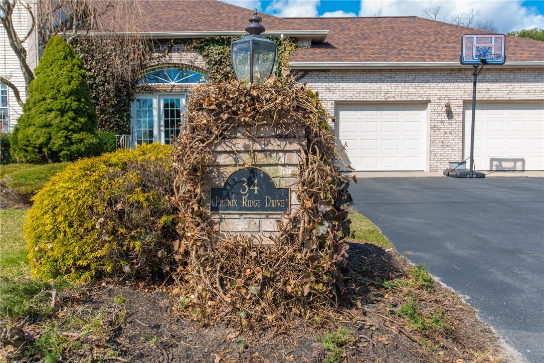 34 Phenix Ridge Drive Cranston, RI 02921 - Photo 5 of 26 Gallery Image 5