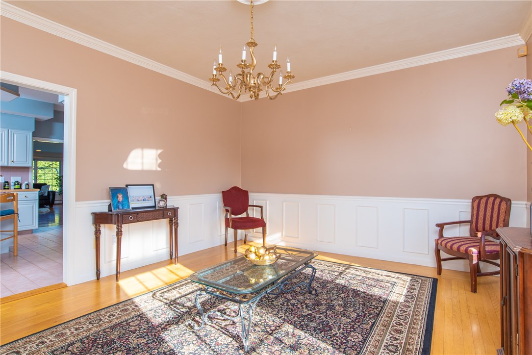 34 Phenix Ridge Drive Cranston, RI 02921 - Photo 10 of 26 Gallery Image 10