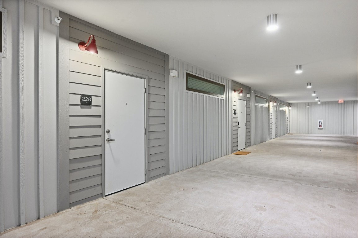4361 South Congress Avenue, Unit 228 Austin, TX 78745 - Photo 19 of 20 a view of a hallway with closet