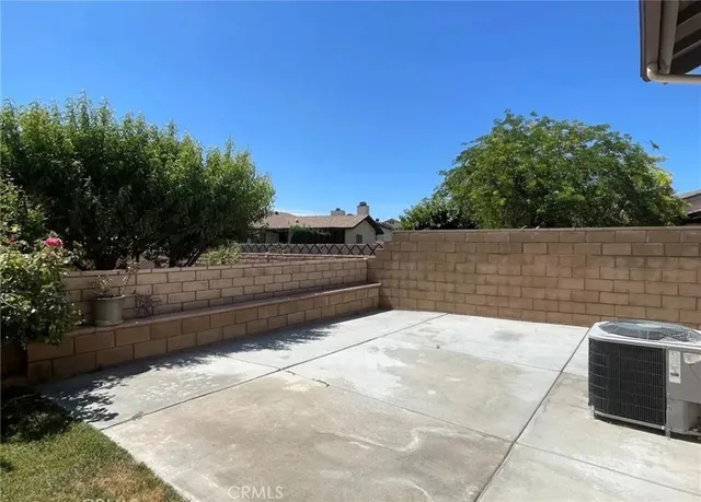 $499,000 | 13125 Yellowstone Avenue, Victorville, CA 92395