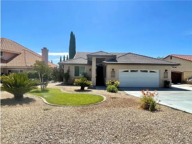 $499,000 | 13125 Yellowstone Avenue, Victorville, CA 92395