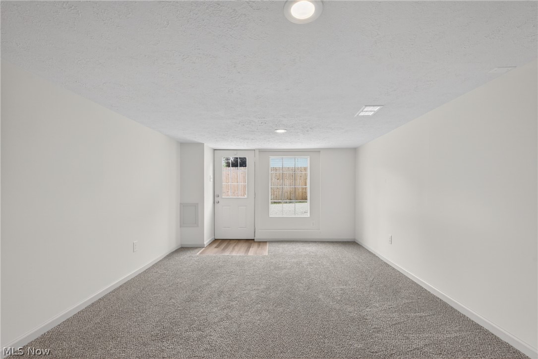 1865 Knight Road Akron, OH 44306 - Photo 27 of 50