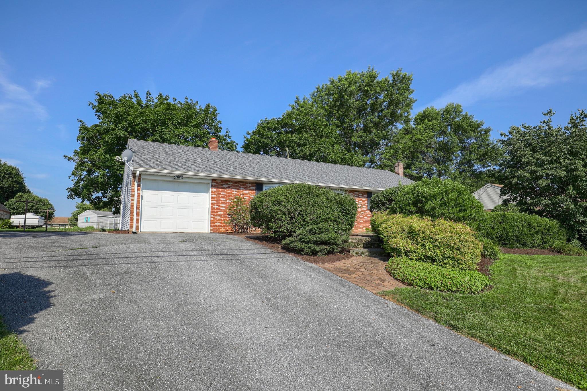 812 Snyder Hill Road Lititz, PA 17543 - Photo 29 of 35
