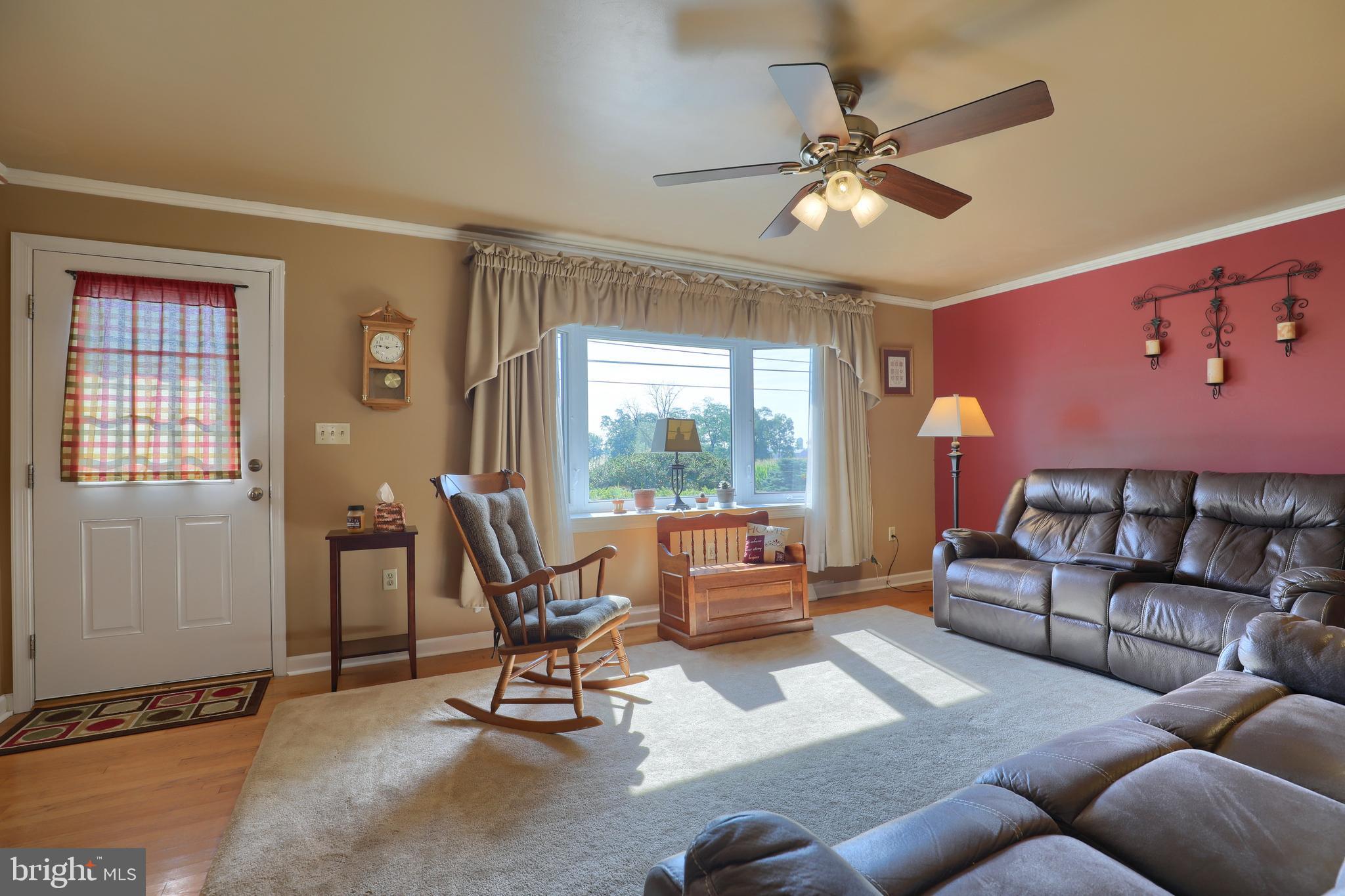 812 Snyder Hill Road Lititz, PA 17543 - Photo 6 of 35