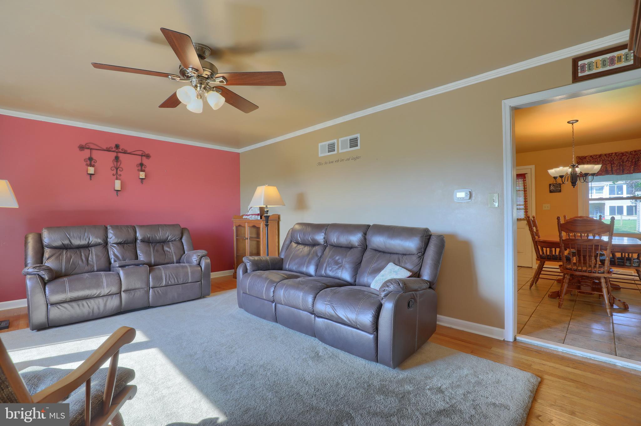 812 Snyder Hill Road Lititz, PA 17543 - Photo 7 of 35