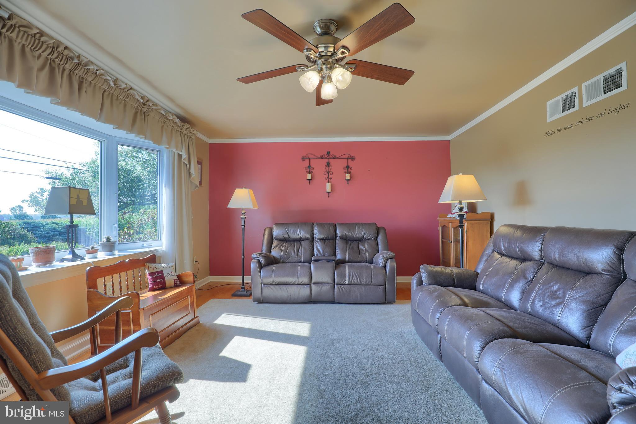 812 Snyder Hill Road Lititz, PA 17543 - Photo 8 of 35