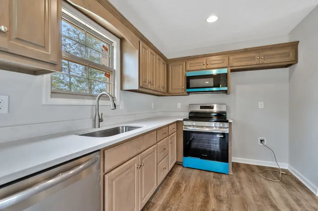 $335,000 | 383 Doak Road, Unit 40, Manchester, TN 37355