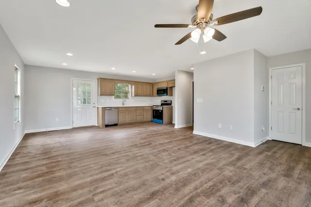 $335,000 | 383 Doak Road, Unit 40, Manchester, TN 37355