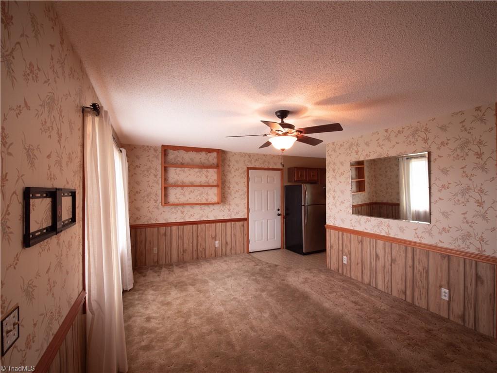 181 Layell Road Elkin, NC 28621 - Photo 15 of 33