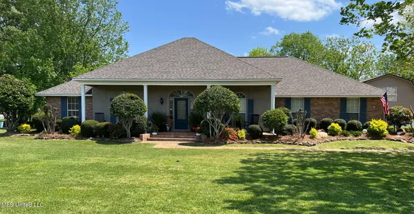 $346,300 | 1100 Green Gable Place, Terry, MS 39170