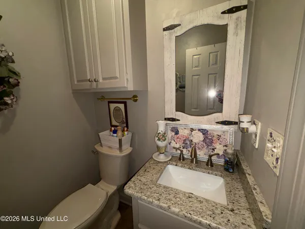 $346,300 | 1100 Green Gable Place, Terry, MS 39170