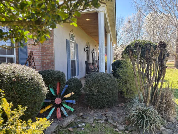 $346,300 | 1100 Green Gable Place, Terry, MS 39170