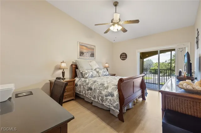 $227,400 | 12505 McGregor Boulevard, Unit 206, Fort Myers, FL 33919