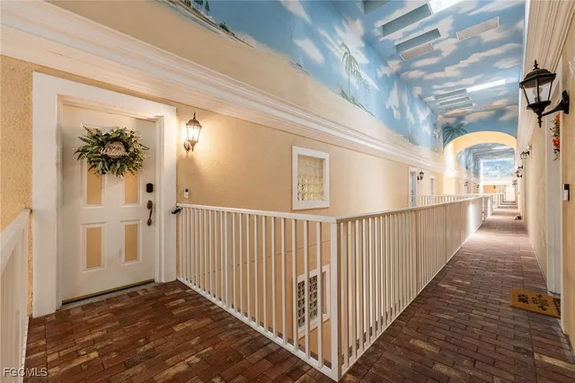 $227,400 | 12505 McGregor Boulevard, Unit 206, Fort Myers, FL 33919