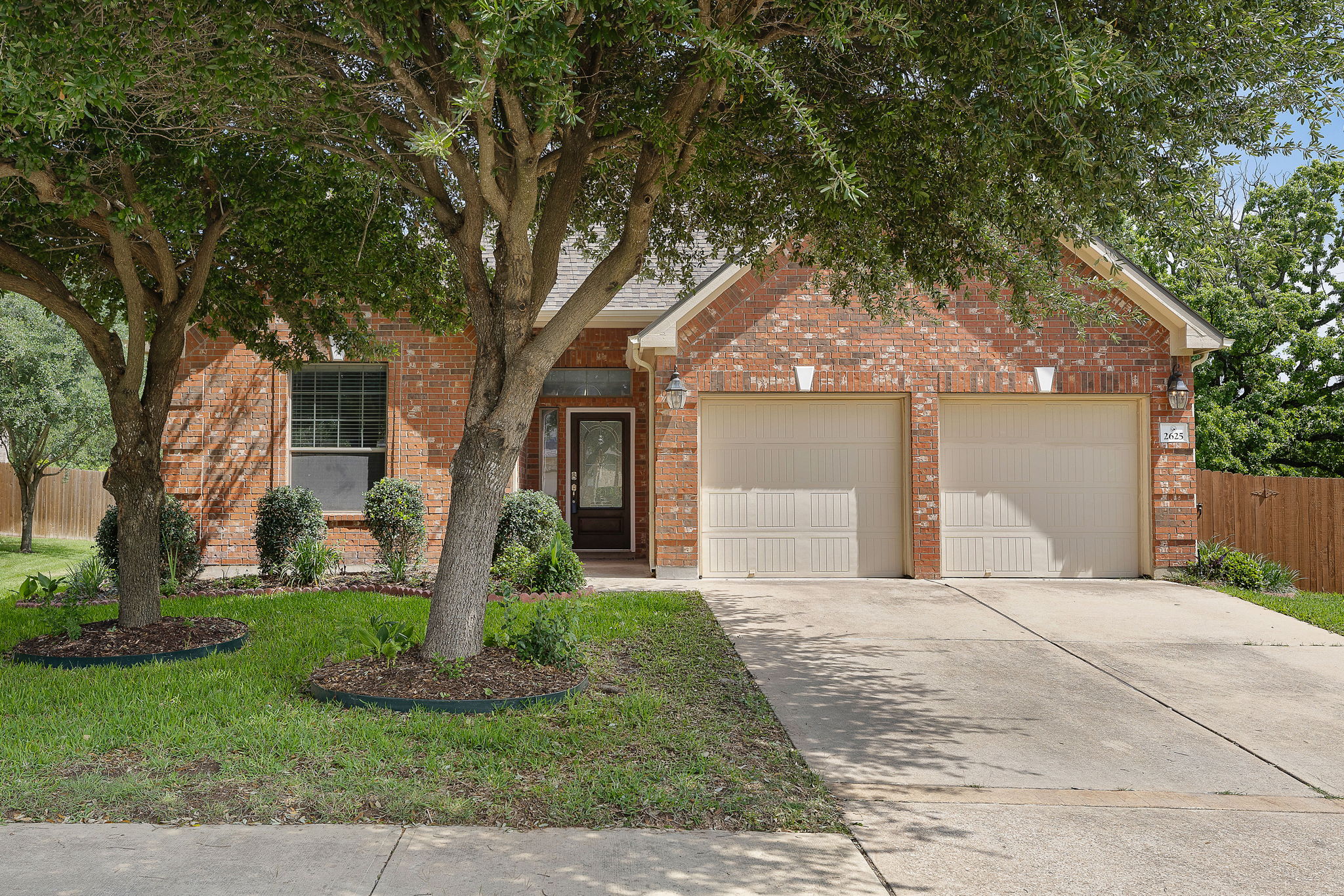 2625 Mirasol Loop Round Rock, TX 78681 - Photo 1 of 34