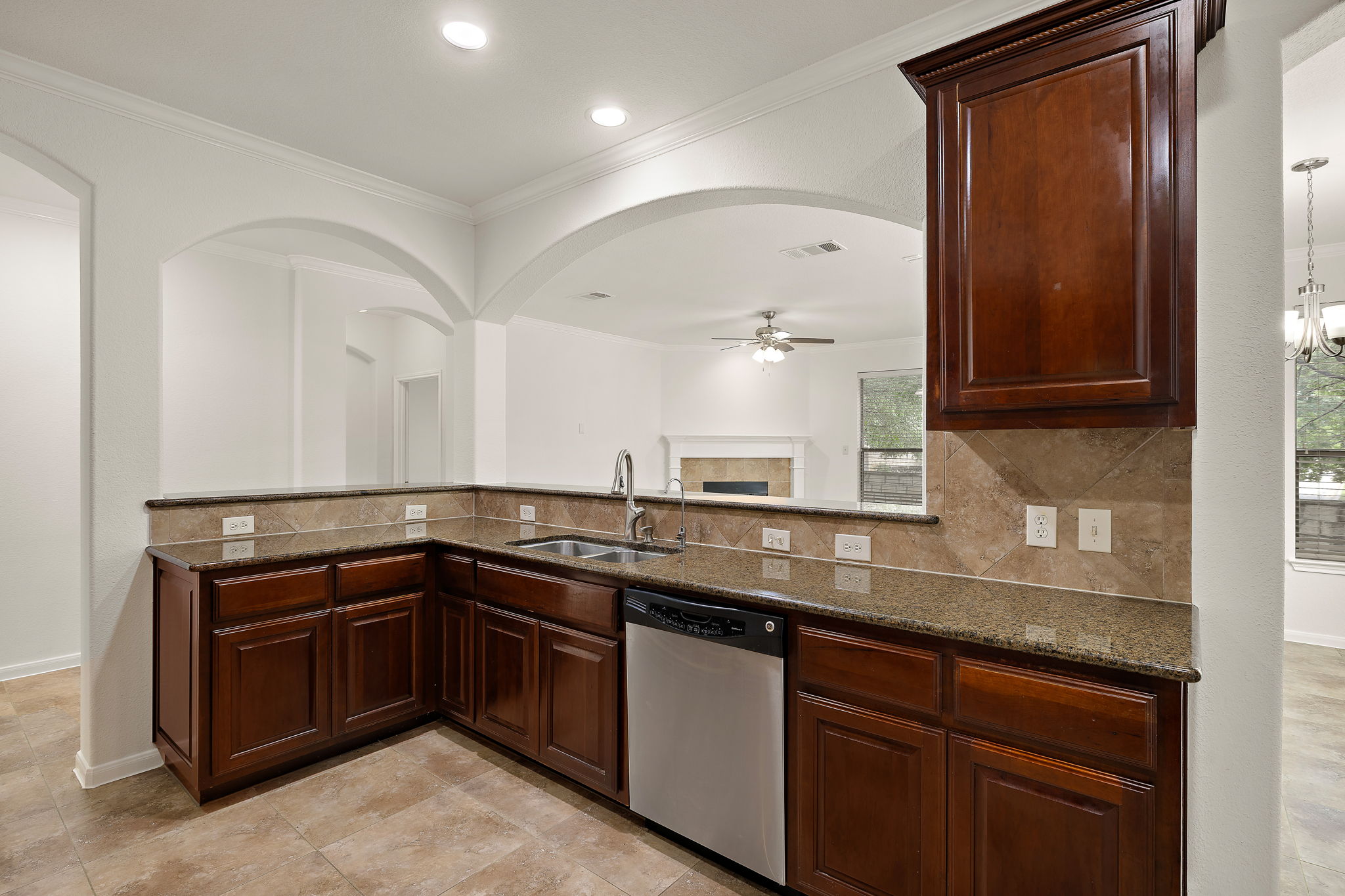 2625 Mirasol Loop Round Rock, TX 78681 - Photo 11 of 34