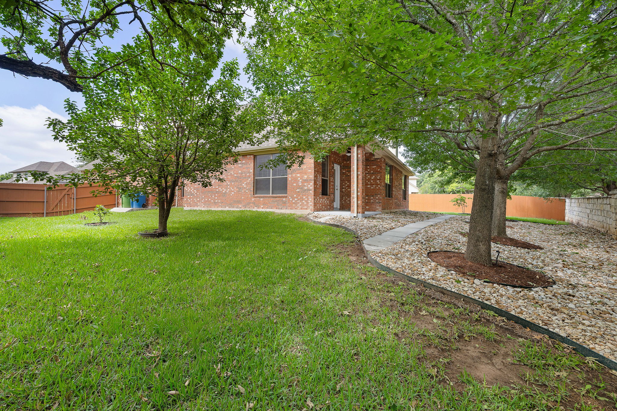 2625 Mirasol Loop Round Rock, TX 78681 - Photo 28 of 34