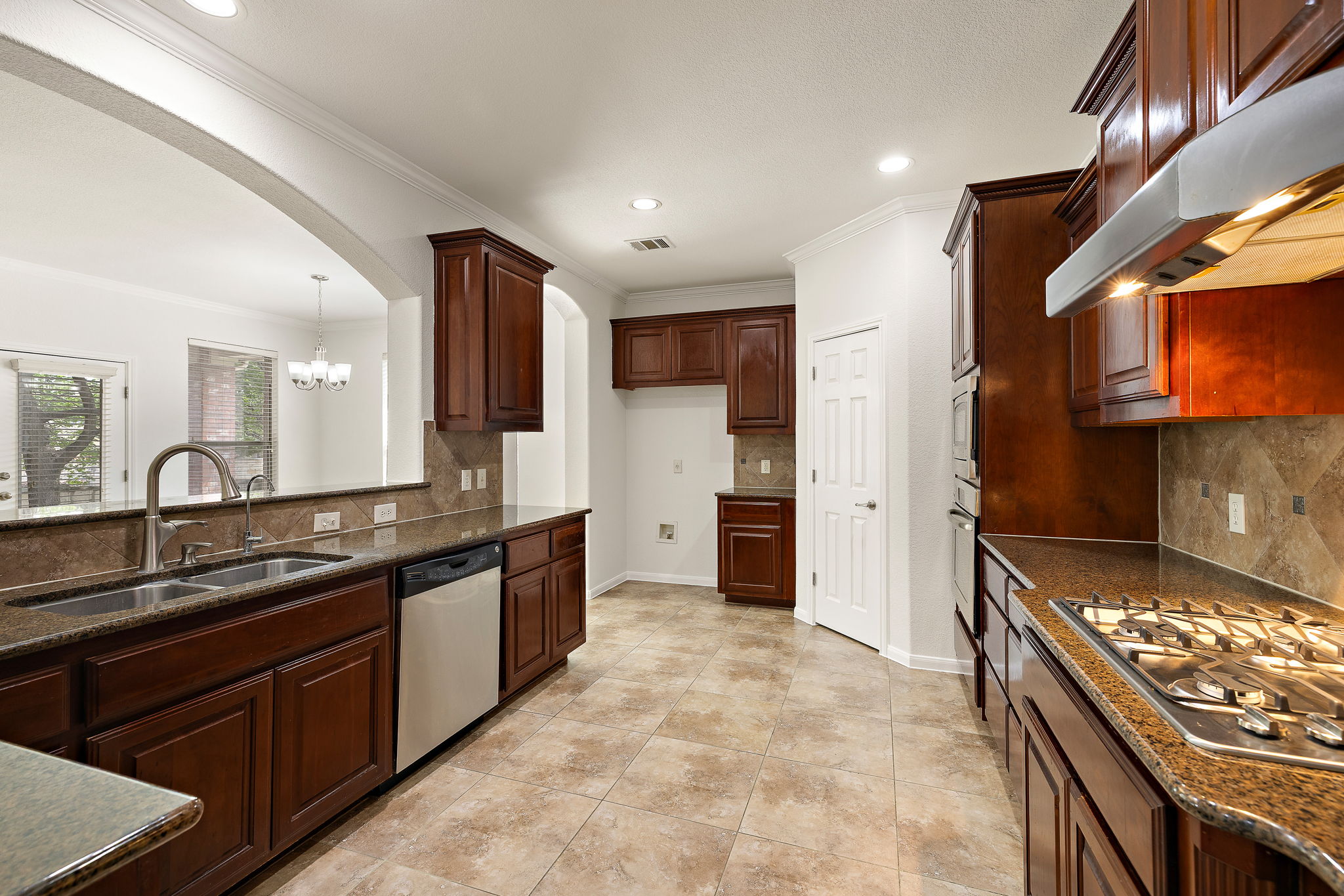 2625 Mirasol Loop Round Rock, TX 78681 - Photo 9 of 34