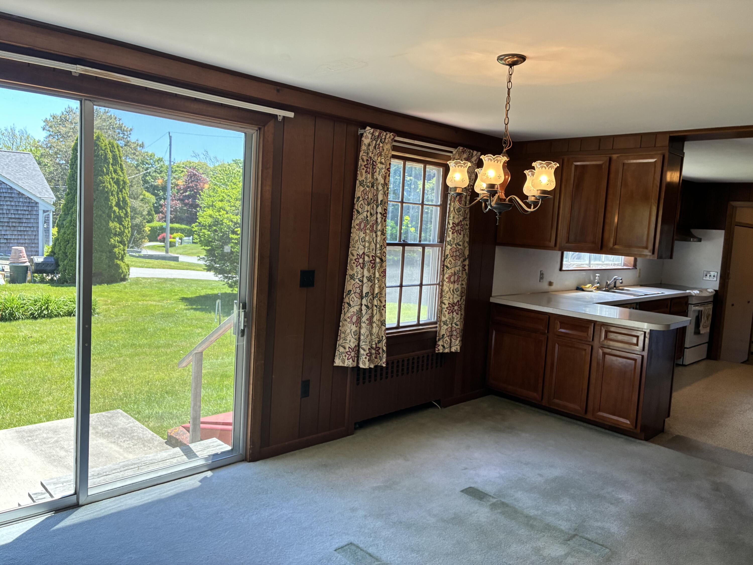 92 Hitching Post Road Chatham, MA 02633 - Photo 10 of 33 IMG_1776