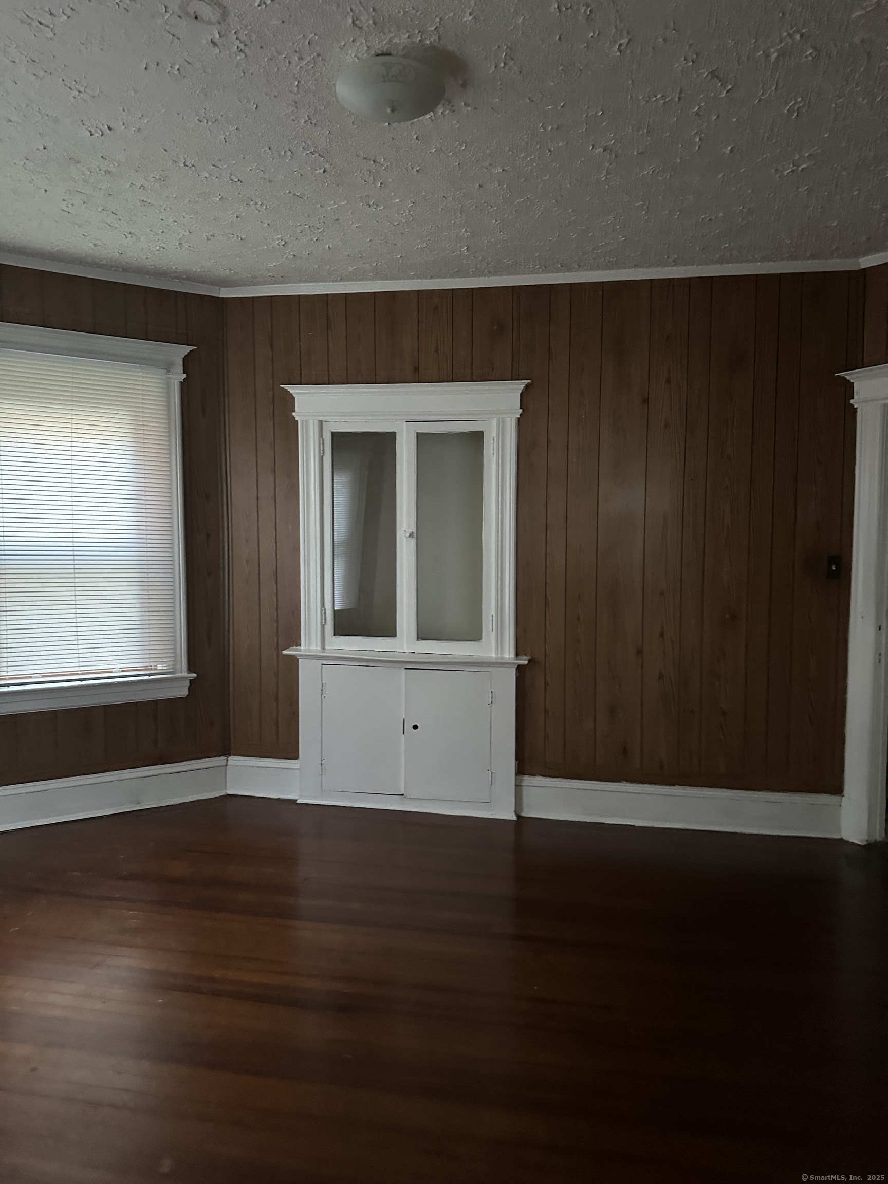 54 Cabot Street Hartford, CT 06112 - Photo 11 of 15