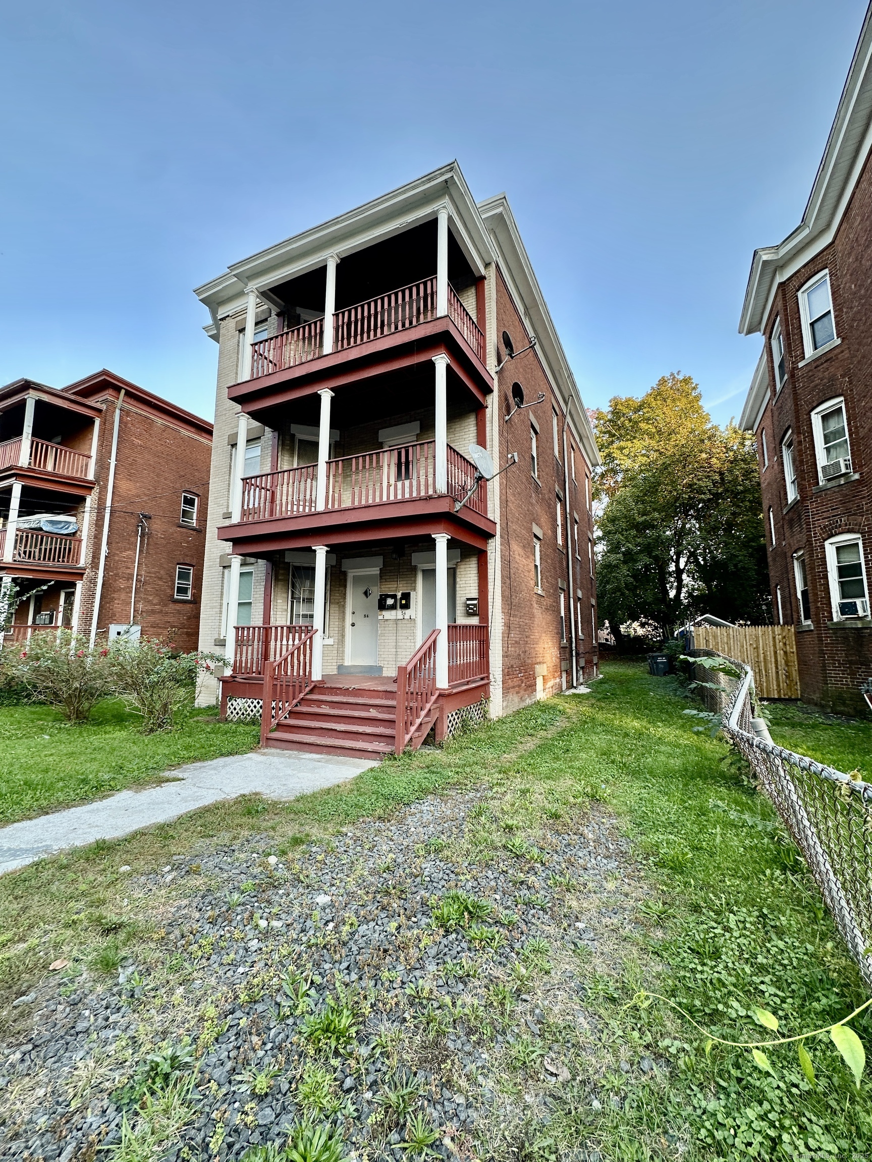 54 Cabot Street Hartford, CT 06112 - Photo 12 of 15