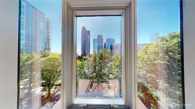 $390,000 | 800 Columbia Street, Unit 702, Seattle, WA 98104