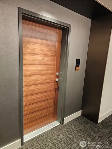 $390,000 | 800 Columbia Street, Unit 702, Seattle, WA 98104