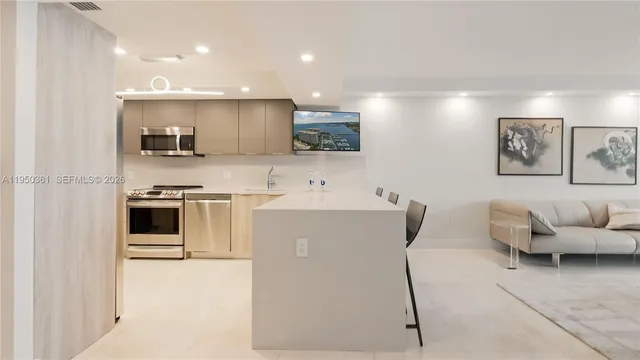 $1,699,000 | 3 Grove Isle Drive, Unit C1407, Miami, FL 33133