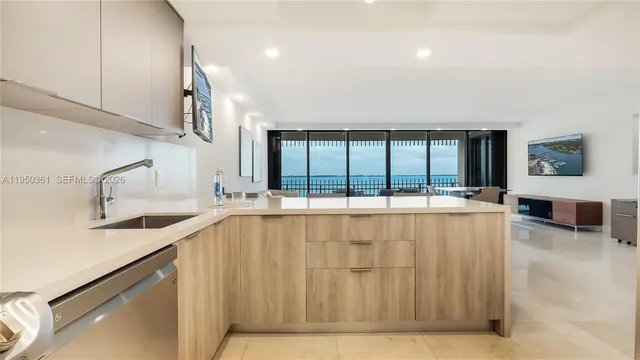 $1,699,000 | 3 Grove Isle Drive, Unit C1407, Miami, FL 33133