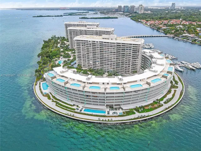 $1,699,000 | 3 Grove Isle Drive, Unit C1407, Miami, FL 33133