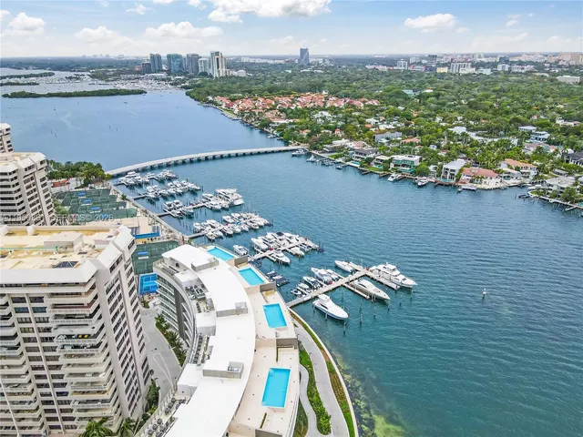 $1,699,000 | 3 Grove Isle Drive, Unit C1407, Miami, FL 33133