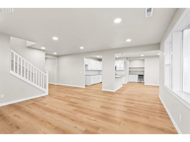 $829,000 | 2668 Cascara Drive, Eugene, OR 97403