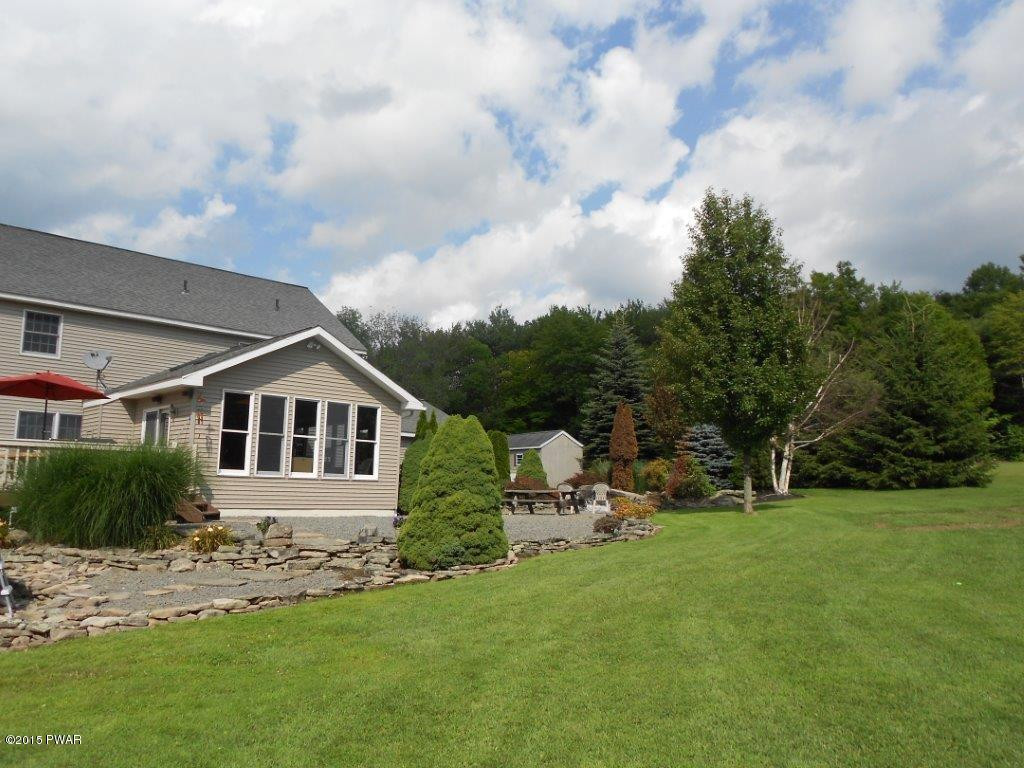 296 Sawmill Road Greentown, PA 18426 - Photo 5 of 69