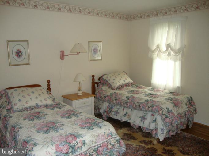 304 East Ridgely Road Lutherville-Timonium, MD 21093 - Photo 15 of 30 Bedroom
