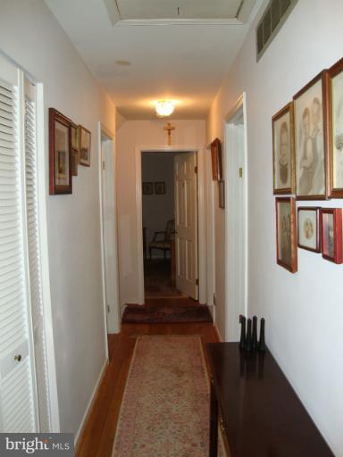 304 East Ridgely Road Lutherville-Timonium, MD 21093 - Photo 16 of 30 Interior (General)