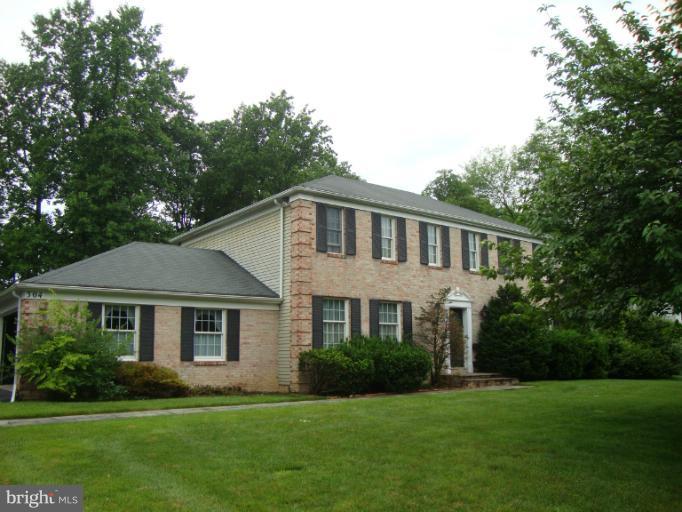 304 East Ridgely Road Lutherville-Timonium, MD 21093 - Photo 30 of 30 Exterior (Front)